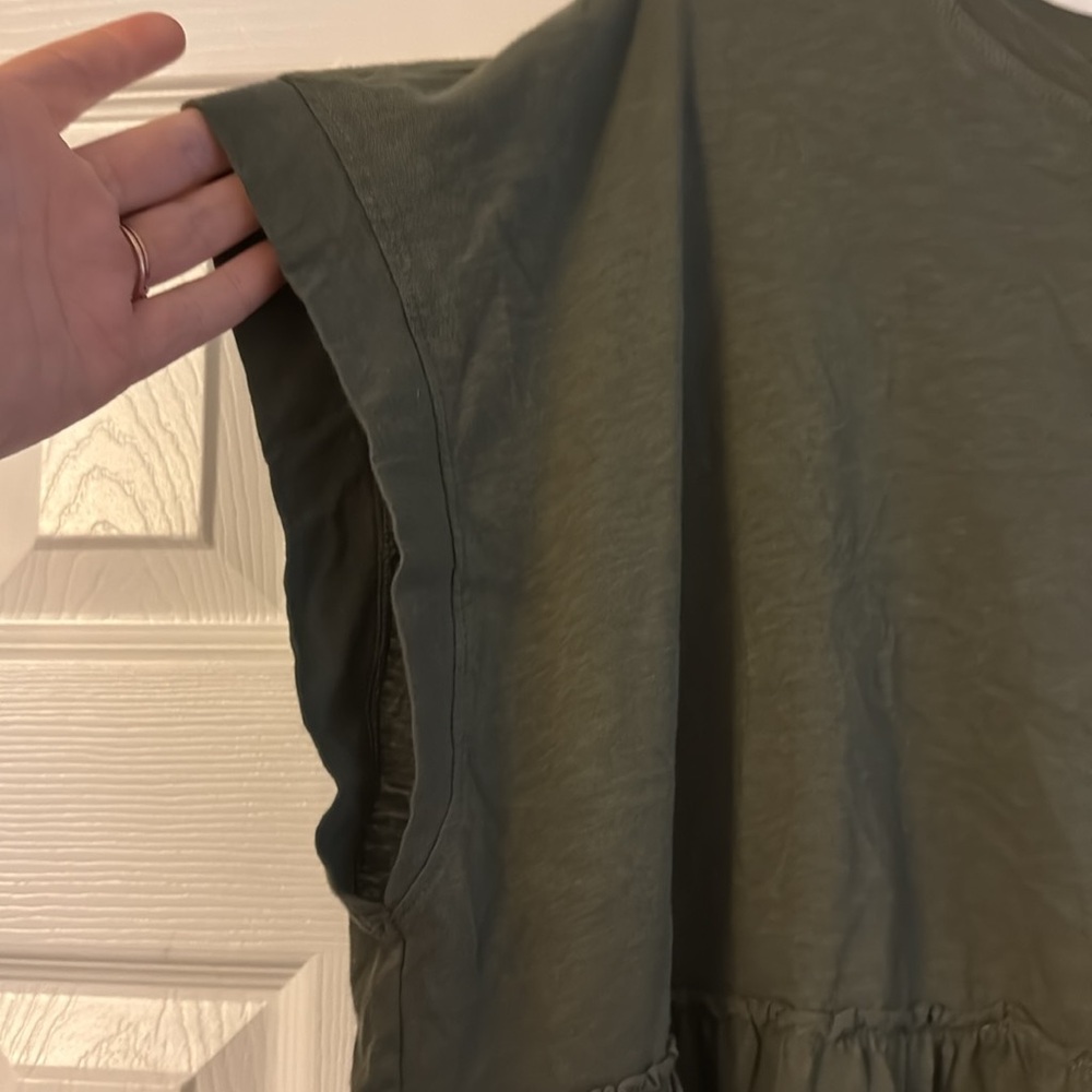 NWOT Super cute American Eagle top - Picture 3 of 5